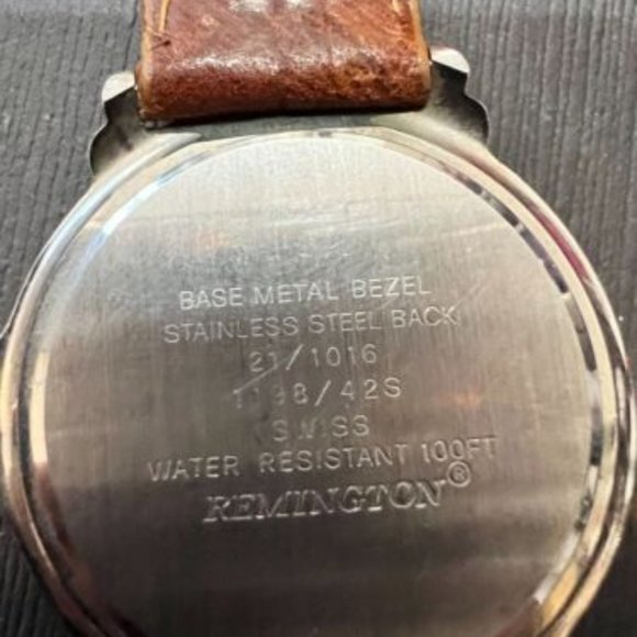 Remington Swiss Watch No Flaws - Picture 5 of 7